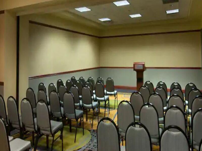 Hilton Garden Inn Detroit Utica, Mi Clinton Township Bagian luar foto
